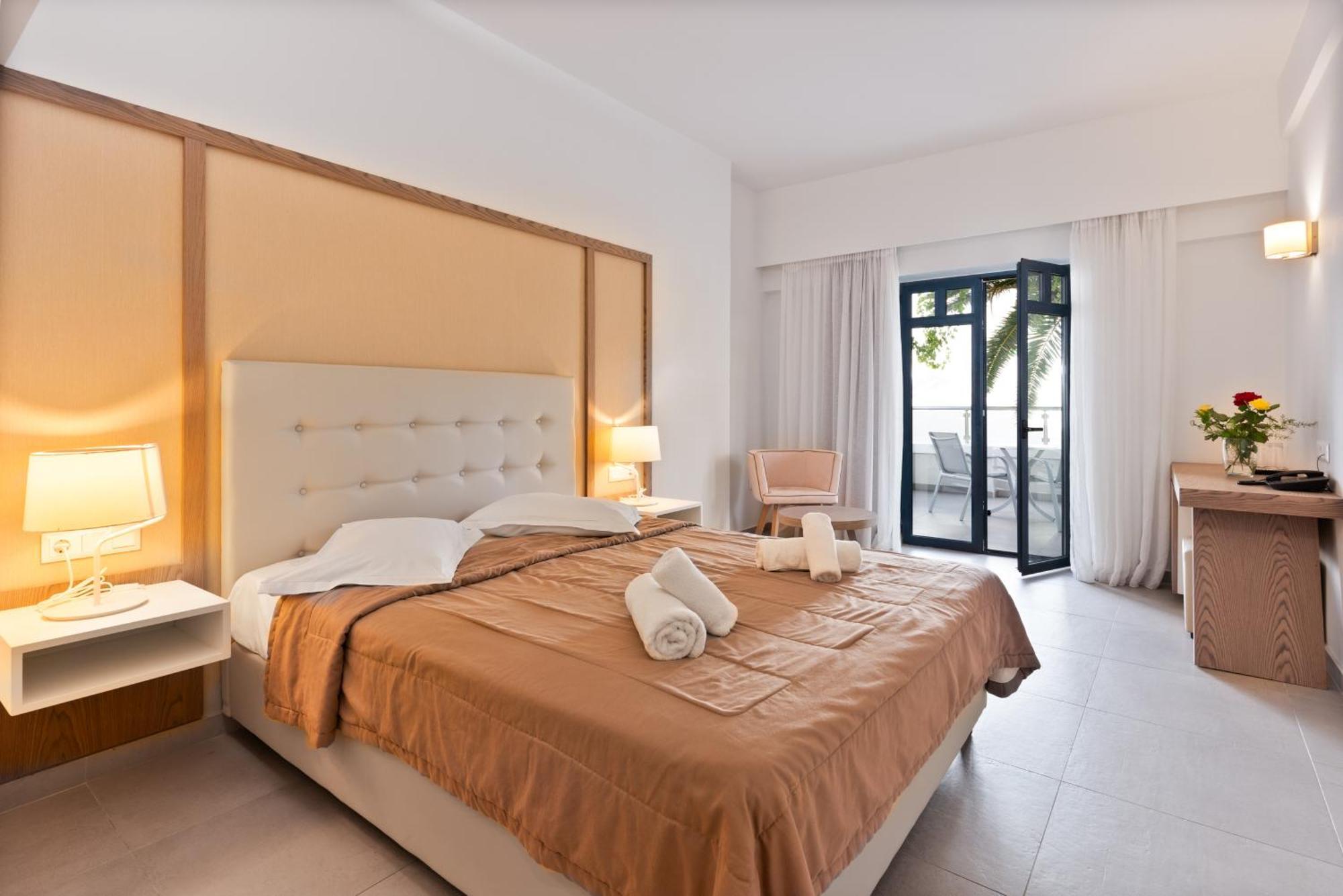 Eva Bay Hotel On The Beach - Adults Only Adelianos Kampos Exterior photo